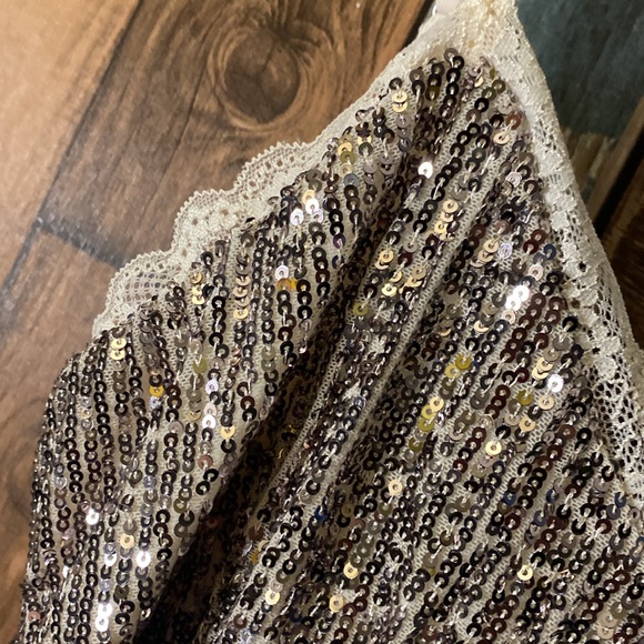 Wild fable silver sequins and lace trim stretchy dress - Picture 6 of 16